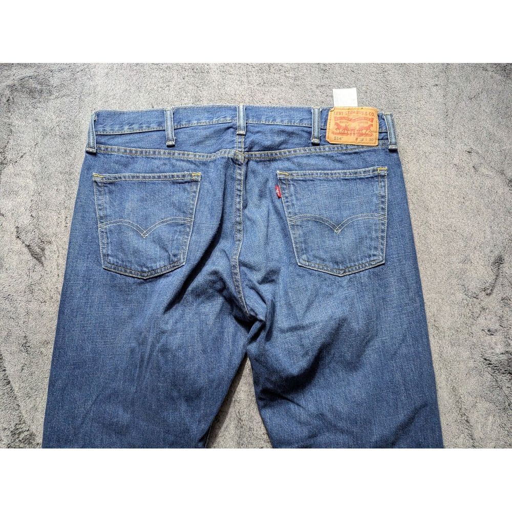 Levi's 514 Straight Leg Jeans Men's Size 38x30 Medium Wash - Picture 11 of 14